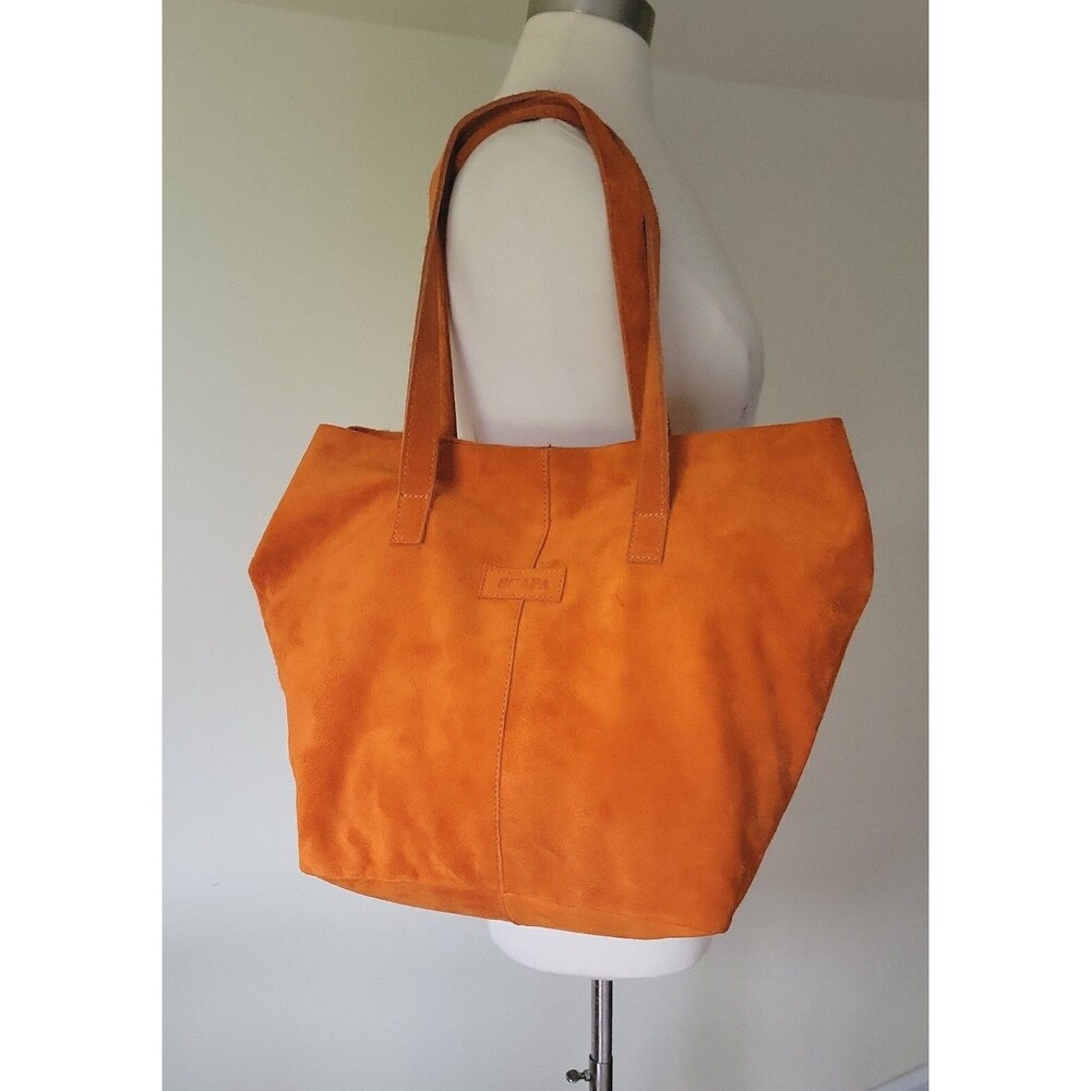 Beautiful Large SCAPA orange suede tote with removable lining